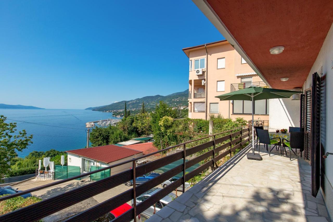 Apartments Vilma Opatija Exterior foto