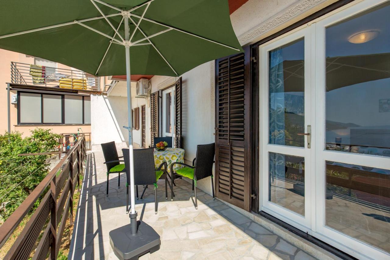 Apartments Vilma Opatija Exterior foto