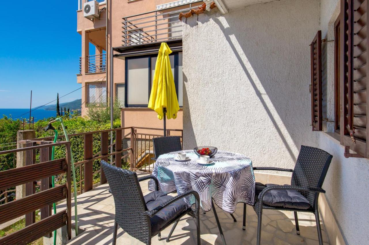 Apartments Vilma Opatija Exterior foto